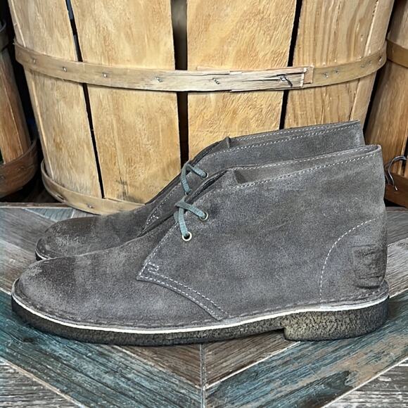 Clarks Originals Distressed Taupe Suede Crepe Sole Desert Chukka Boots Womens 10 - Picture 2 of 11